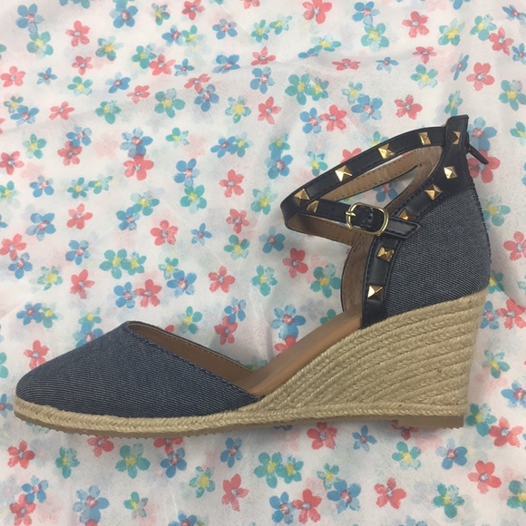 Rialto studded strap wedges - Picture 3 of 8